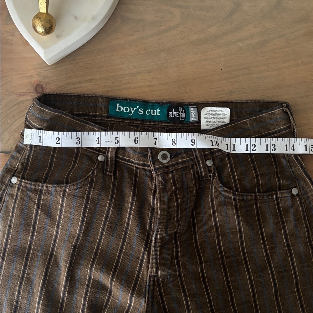 Vintage Levi’s SilverTab “Boy’s Cut” Plaid Jeans - Picture 8 of 9